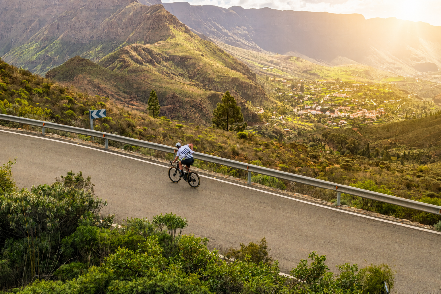 Cycling routes through the mountains of Gran Canaria near Santa Lucía